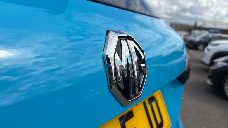 MG HS 1.5 T-GDI Trophy 5dr Petrol Hatchback